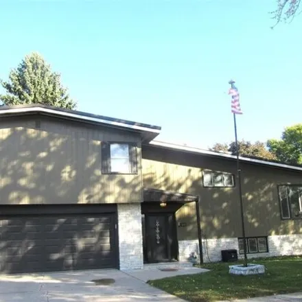 Buy this 4 bed house on 317 3rd Avenue Northwest in Buffalo Center, Winnebago County