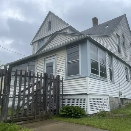Buy this 3 bed house on 1954 Thomaston Avenue in Waterville, Waterbury