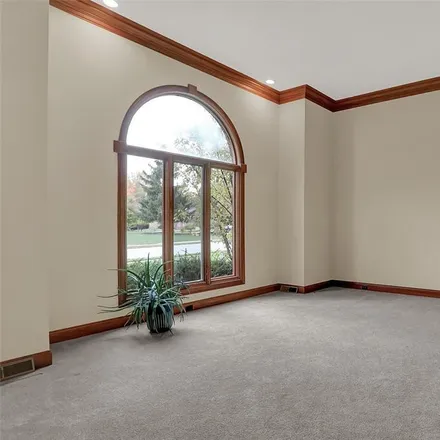 Image 7 - 5364 Woodfield Drive North, Carmel, IN 46033, USA - House for sale
