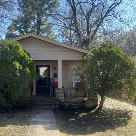 Buy this 3 bed house on 3237 Wagner Street in Hollywood, Shreveport