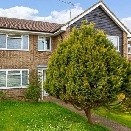 Buy this 3 bed townhouse on The Lawns in Sompting, BN15 0DT
