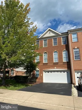 Rent this 3 bed townhouse on 128 Ivy Hills Terrace in Purcellville, VA 22078
