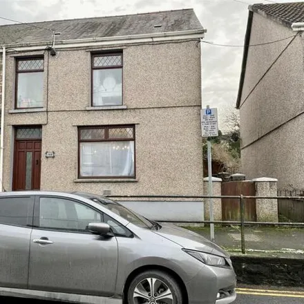 Buy this 3 bed duplex on Cwmaman Road in Garnant, SA18 1LH