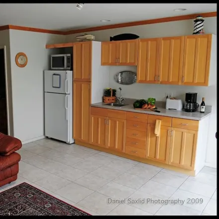 Image 1 - Pacific & Hurricane, Pacific Avenue, Los Angeles, CA 90296, USA - Apartment for rent