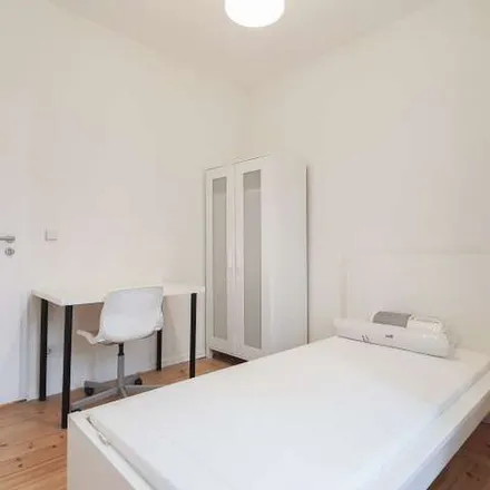 Rent this 5 bed apartment on Aronsstraße 86 in 12057 Berlin, Germany