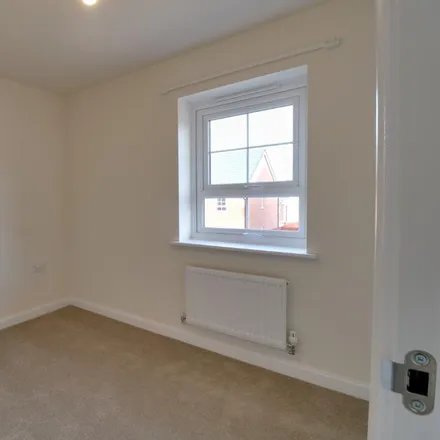 Image 7 - Redwing Street, Winsford, CW7 4FF, United Kingdom - House for rent