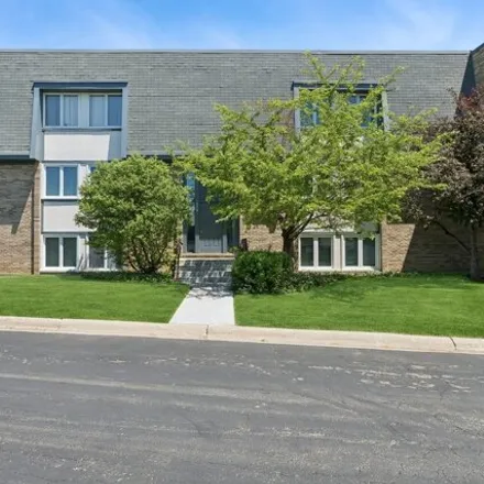 Buy this 2 bed condo on 2099 Ammer Ridge Court in Glenview, IL 60025