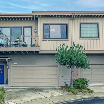 Rent this 3 bed house on 15 Hawks Hill Court in Oakland, CA 94618