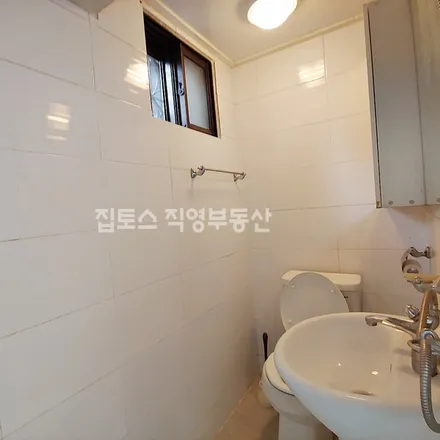 Image 2 - 서울특별시 서초구 반포동 721-8 - Apartment for rent
