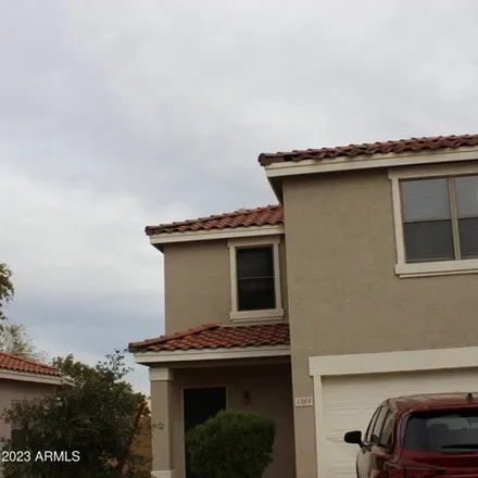 Rent this 3 bed house on 1364 South Wagon Wheel Court in Chandler, AZ 85286