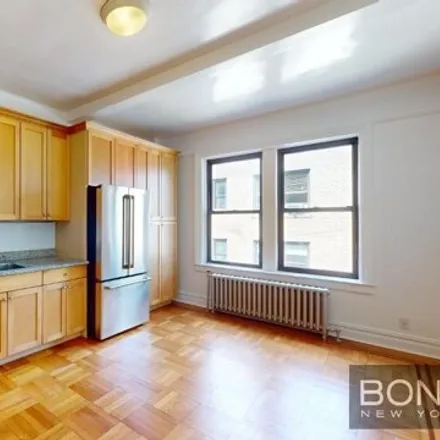 Image 3 - 115 East 92nd Street, New York, NY 10128, USA - Apartment for rent