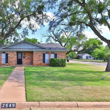 Buy this 3 bed house on 2649 S 23rd St in Abilene, Texas
