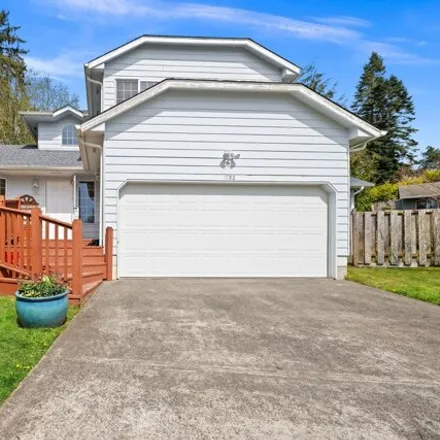 Buy this 4 bed house on 10 Auburn Street in Astoria, OR 97103