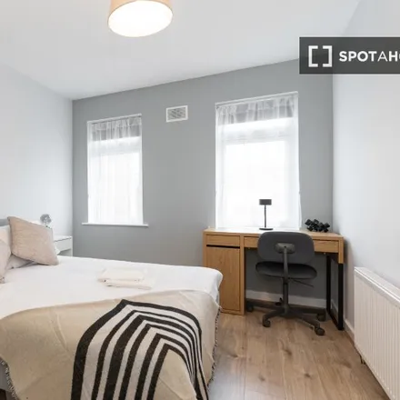 Image 2 - 47 Canon Lillis Avenue, North Dock C Ward 1986, Dublin, D01 E4X0, Ireland - Room for rent