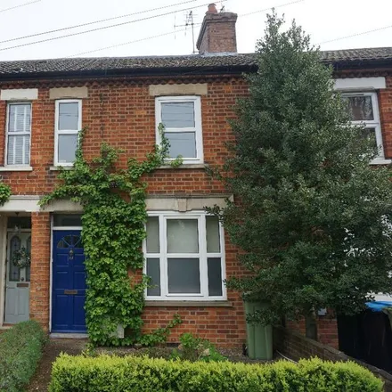 Rent this 3 bed townhouse on Wellingborough Road in Olney, MK46 4BJ