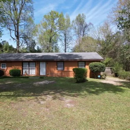 Buy this 3 bed house on 3733 Lindsey Drive in Macon, GA 31206