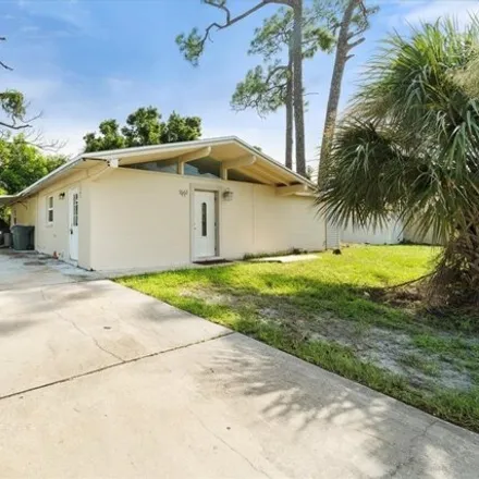 Buy this 4 bed house on 1661 Newport Ct in Fort Myers, Florida