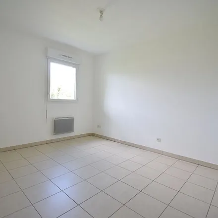 Rent this 2 bed apartment on 10 Rue du Maréchal Leclerc in 76410 Saint-Aubin-lès-Elbeuf, France