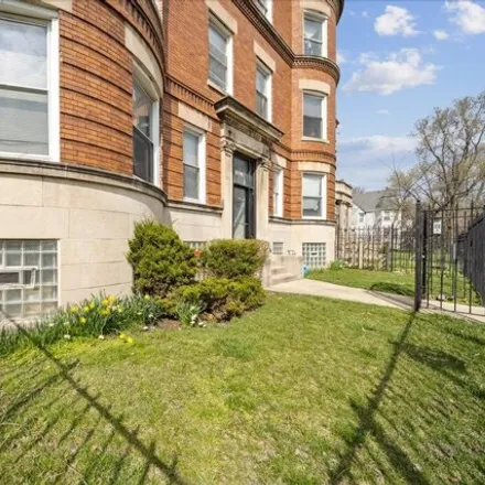 Image 3 - 7250-7252 South Yale Avenue, Chicago, IL 60621, USA - House for sale