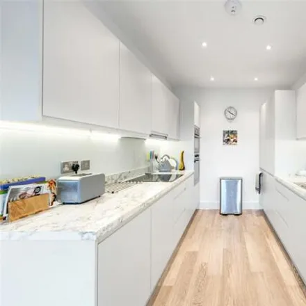 Image 3 - Bayside Horizon, Merton Road, Worthing, BN11 2FG, United Kingdom - Apartment for sale