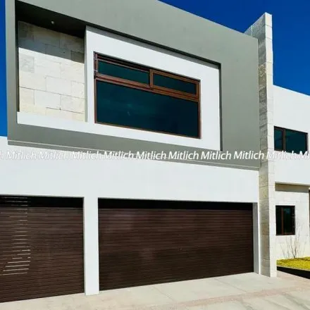 Buy this 5 bed house on Salón Candilejas in Calle Catedral De Chihuahua, 31216 Chihuahua
