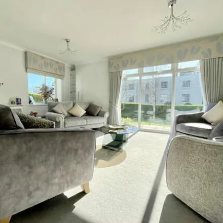 Image 6 - Baronsmede, Bournemouth, BH2 6DE, United Kingdom - House for sale