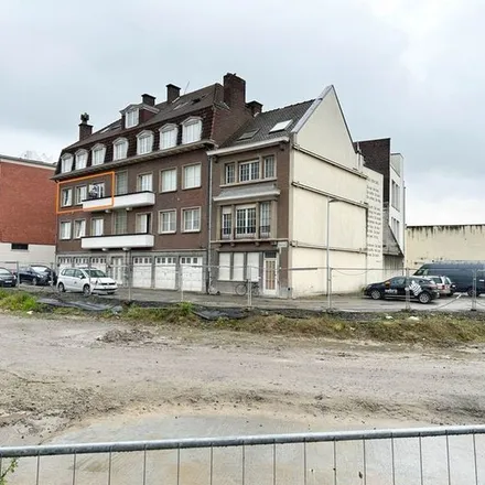 Rent this 2 bed apartment on Zandstraat 18 in 8500 Kortrijk, Belgium