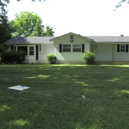 Buy this 3 bed house on 308 Sevier Street in Livingston, Overton County