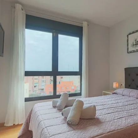 Rent this 2 bed apartment on 03130 Santa Pola