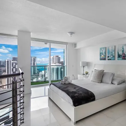 Rent this 2 bed apartment on Miami