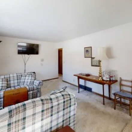 Buy this 3 bed apartment on 1543 Illinois Street in West Racine, Racine