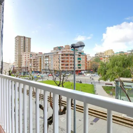 Image 6 - Av Miraflores - Llevant, Avinguda de Miraflors, 08905 l'Hospitalet de Llobregat, Spain - Apartment for rent