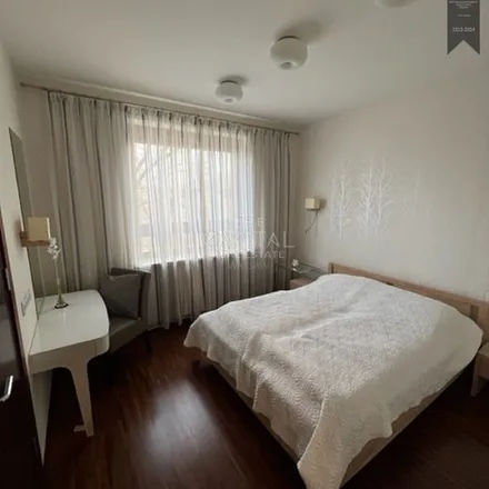 Rent this 2 bed apartment on Biały Kamień 3 in 02-593 Warsaw, Poland