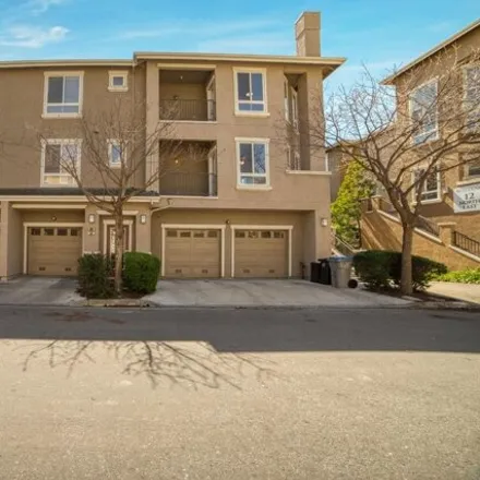 Buy this 3 bed condo on 580 King George Avenue in San Jose, CA 95136