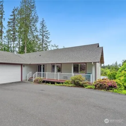 Buy this 3 bed house on 3566 Cody Ave in Bellingham, Washington