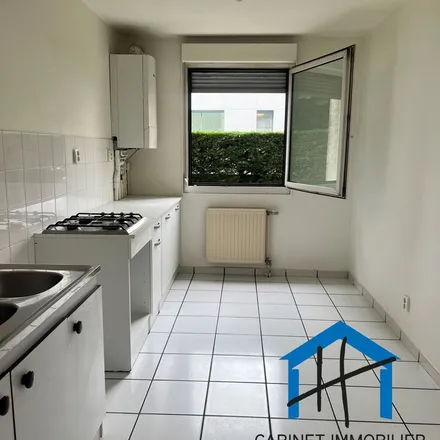 Rent this 2 bed apartment on Assailly in 42420 Lorette, France