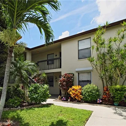 Image 2 - 9273 Lake Park Drive Southwest, Cypress Lake, FL 33919, USA - Townhouse for rent