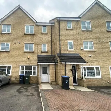 Buy this 4 bed townhouse on 69 Fewston Avenue in Bradford, BD6 3WF