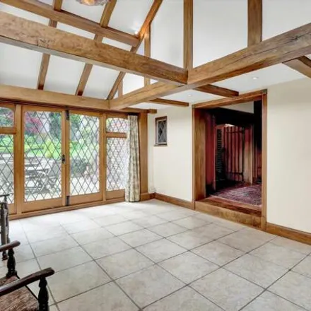 Image 3 - Coach Road, Ottershaw, KT16 0PD, United Kingdom - House for sale