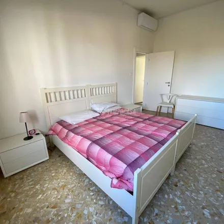 Image 6 - Viale Francesco Crispi 8, 41121 Modena MO, Italy - Apartment for rent