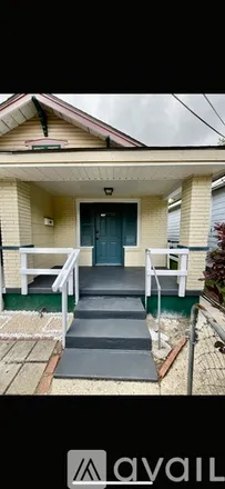 Rent this 3 bed duplex on 513 Leboeuf Street