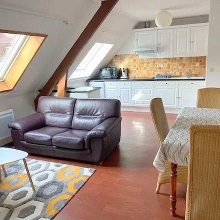 Image 2 - 126 Place du Village, 59279 Dunkirk, France - Apartment for rent