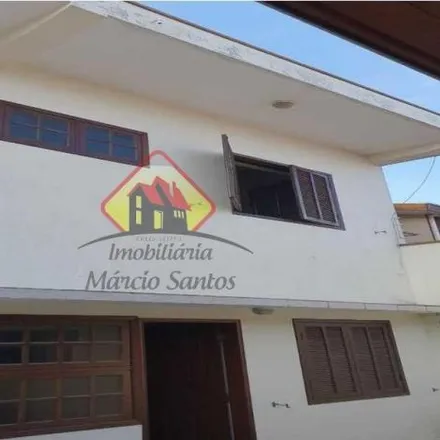 Buy this 4 bed house on Rua Antônio Marcondes Vieira in Cavarucanguera, Taubaté - SP