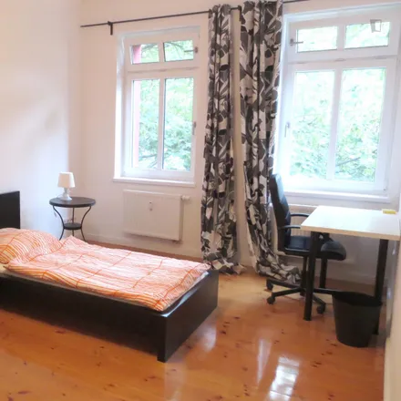 Rent this 5 bed room on Gärtnerstraße 3 in 10245 Berlin, Germany