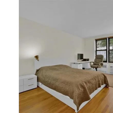 Image 5 - 5235 Post Road, New York, NY 10471, USA - Apartment for sale