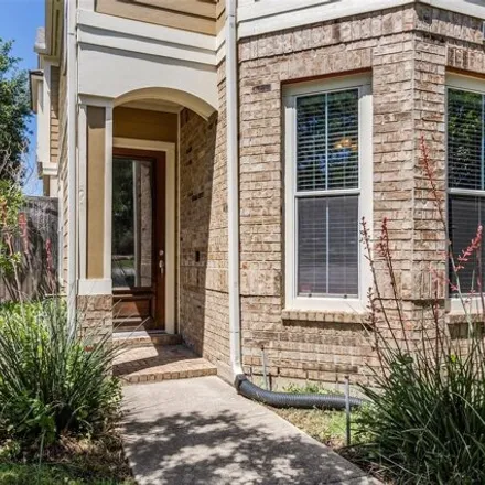 Image 3 - 345 Wickford Street, Dallas, TX 75208, USA - House for sale