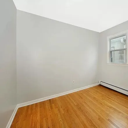 Image 6 - 277 Griffith Street, Jersey City, NJ 07307, USA - Duplex for rent