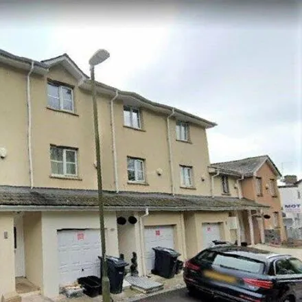Buy this 3 bed townhouse on Parkfield Road in Torquay, TQ1 4AN