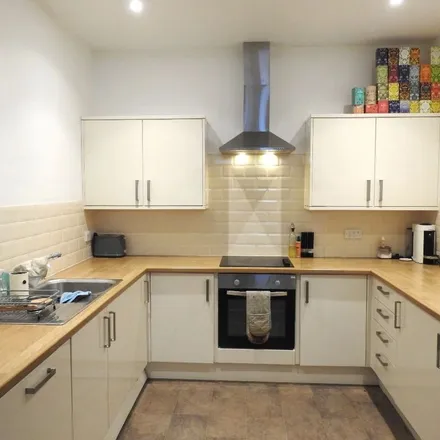 Rent this 2 bed apartment on 9 Elmdale Road in Bristol, BS8 1SL
