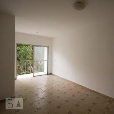 Rent this 3 bed apartment on Rua Antônio Dias da Silva in Vila Amélia, São Paulo - SP